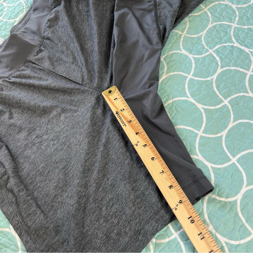Lululemon Mens shorts Size Medium Gray Inseam 9” - Picture 4 of 7